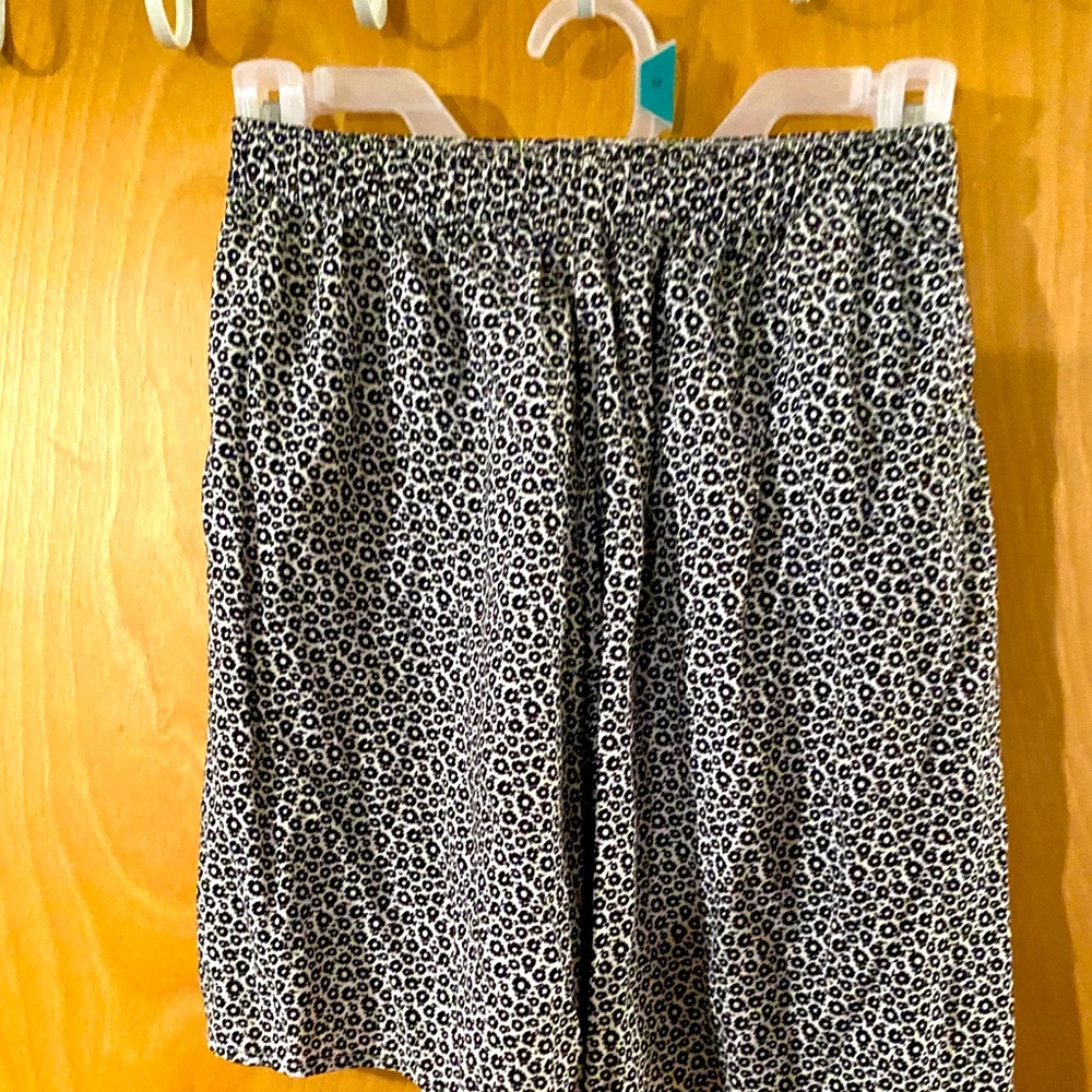 White and black simple floral skirt